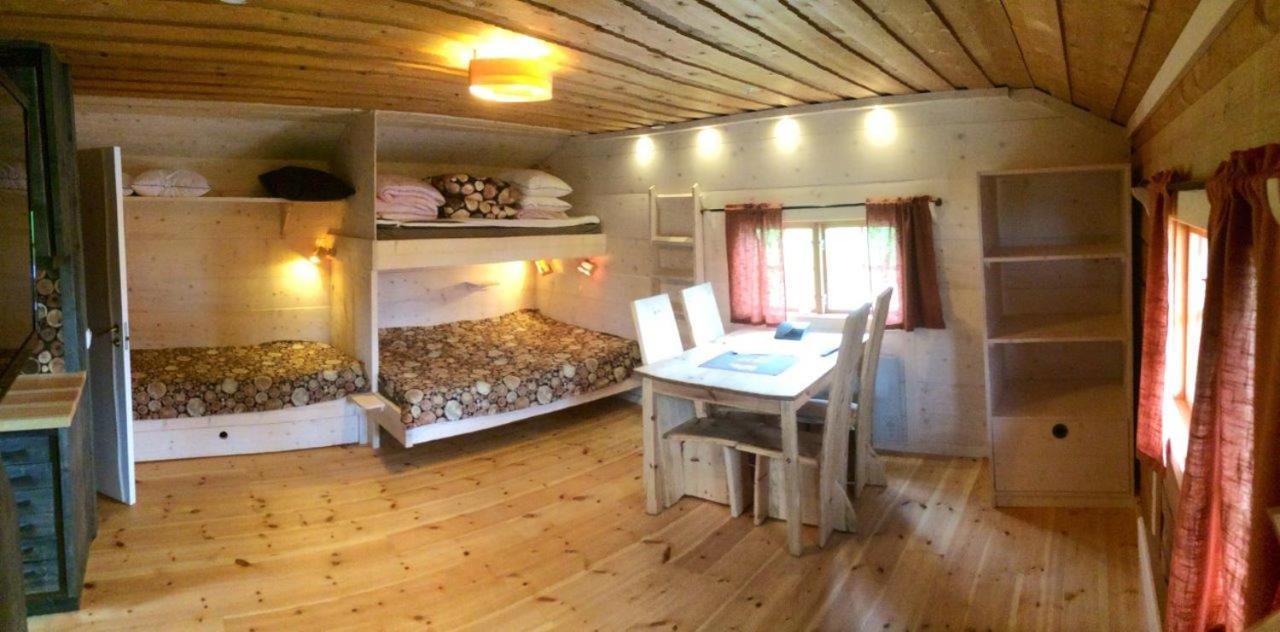 Stf Hotel & Hostel Persasen Ngoại thất bức ảnh